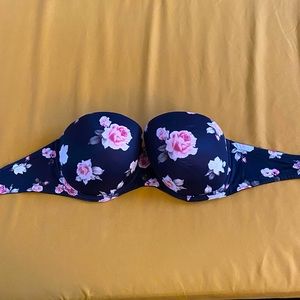 Victoria’s Secret Pink strapless push up flora black bra size 32DD